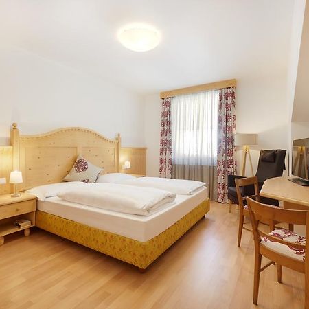 Parkhotel Post Chiusa Zewnętrze zdjęcie