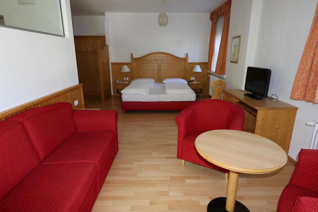 Parkhotel Post Chiusa Zewnętrze zdjęcie